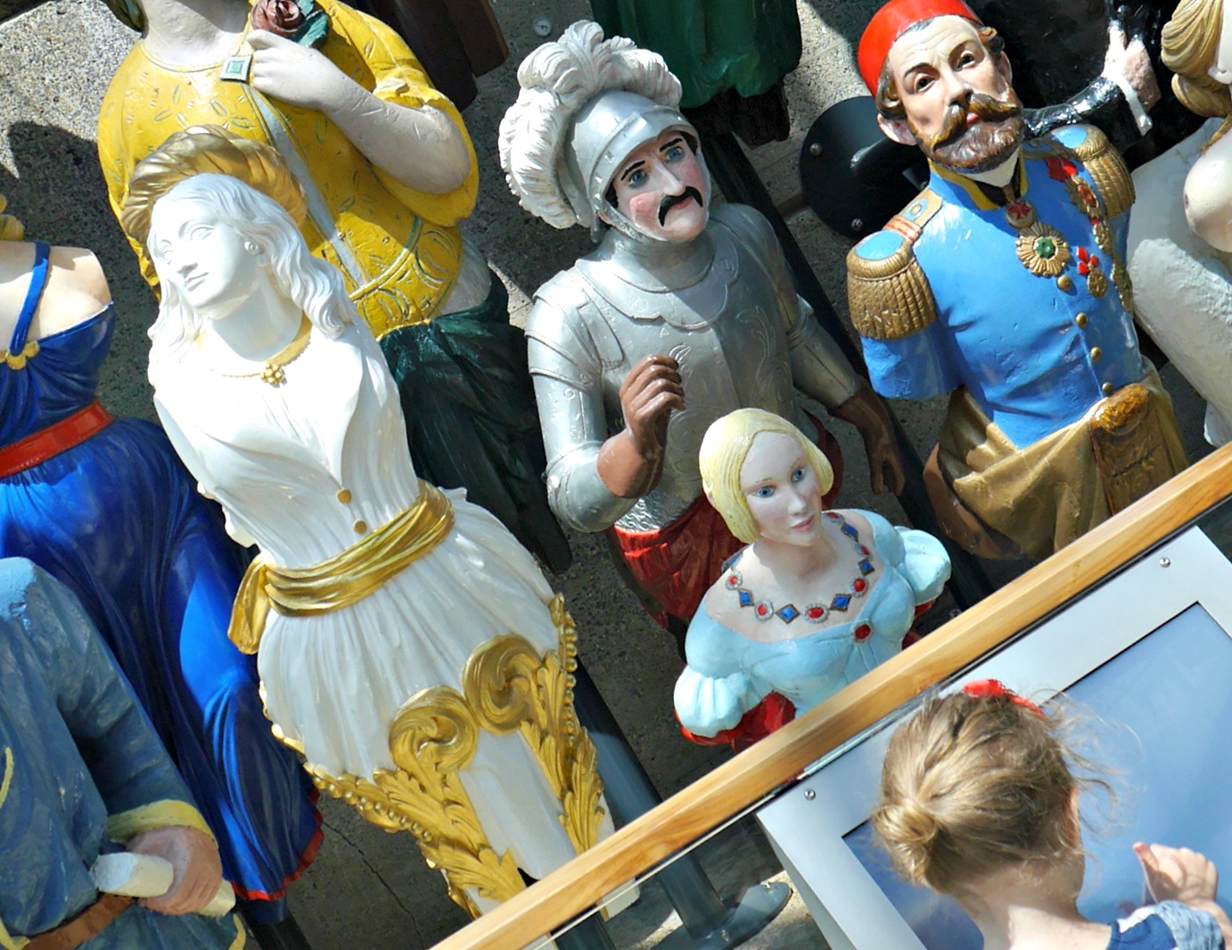 Cutty Sark review - characters in the hull