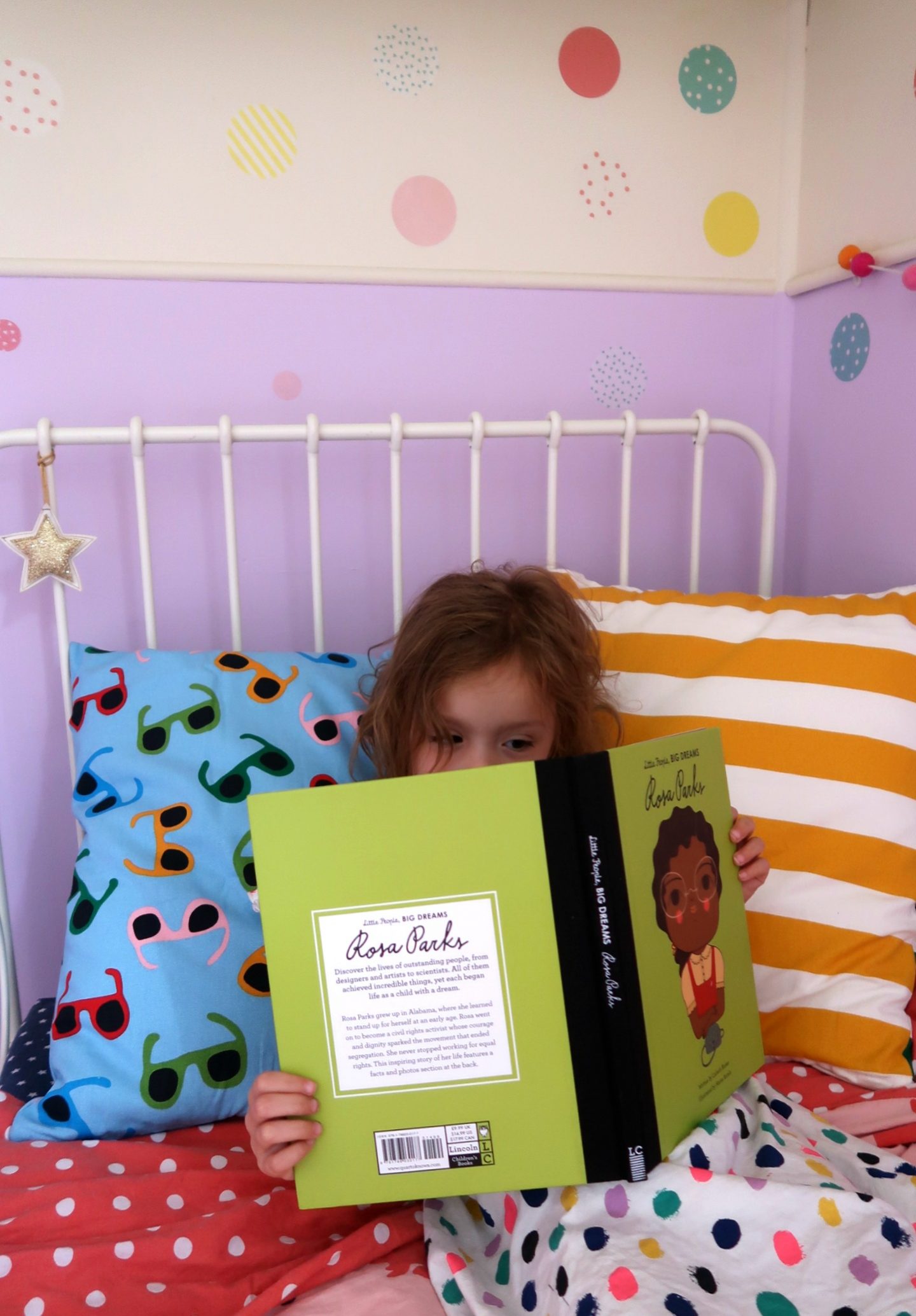 IKEA school hacks - IKEA reading nook